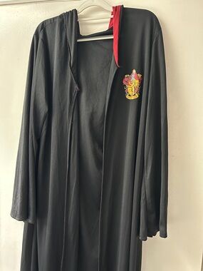 Warner Bros. Harry Potter Black Robe with Burgundy Trim